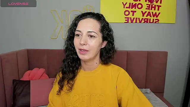 Linda Insatiable online show from March 2025 01:37:02 AM