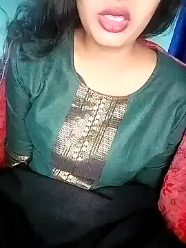 Miss-Siyaa online show from December 2024 01:11:02 PM