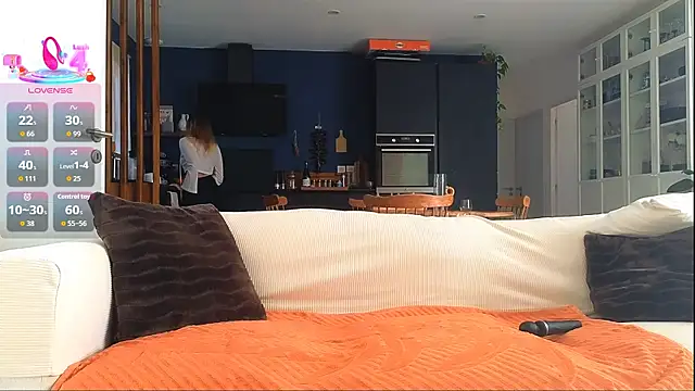 Luxymin34 online show from September 2025 07:02:01 AM