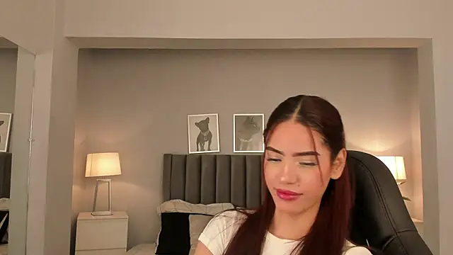 Madie  collins online show from March 2025 11:09:02 AM