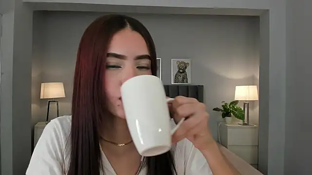 Madie  collins online show from March 2025 11:44:02 AM