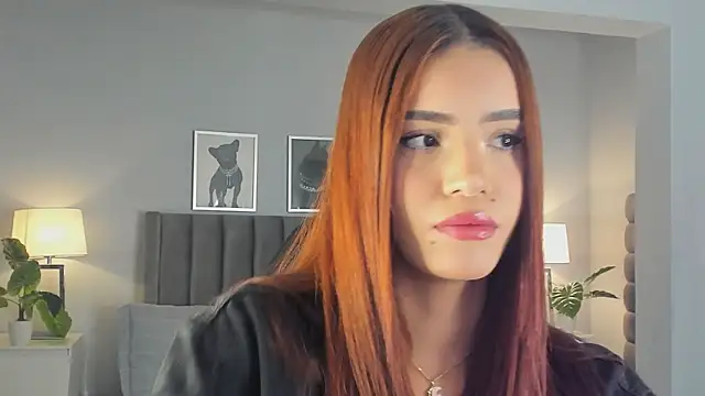 Madie  collins online show from November 2025 11:33:02 AM