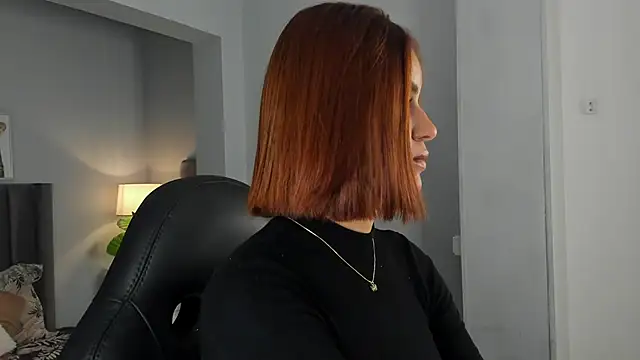 Madie  collins online show from February 2026 12:02:02 PM