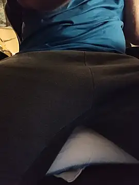 OdinWolf1990 online show from May 2026 07:52:01 PM