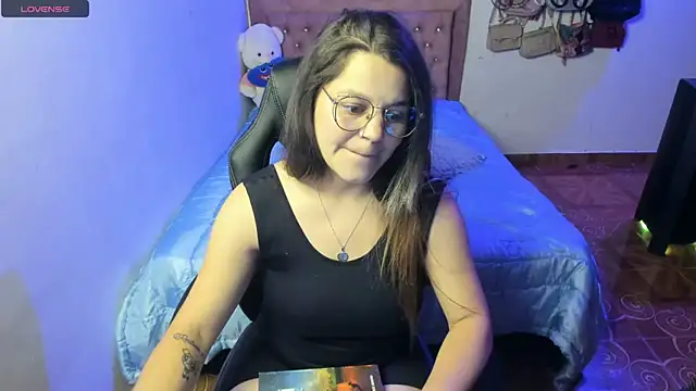 Sabrina Hall  online show from February 2025 03:10:02 AM