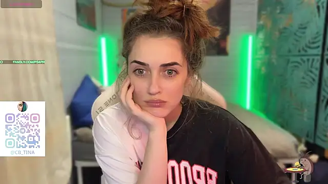 Snapshot of _dota2_ chatting on March 2026 04:14:01 AM dota2 online show from March 2026 04:14:01 AM