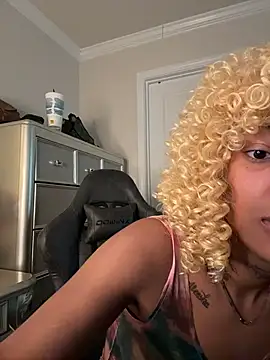 butterflybootyy online show from December 2025 12:56:01 PM