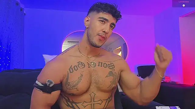 Snapshot of JACOB_MARTINS chatting on February 2025 04:10:02 AM JACOB MARTINS online show from February 2025 04:10:02 AM