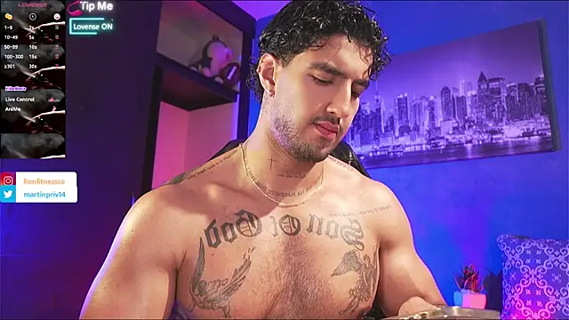 Snapshot of JACOB_MARTINS chatting on September 2025 11:16:01 PM JACOB MARTINS online show from September 2025 11:16:01 PM