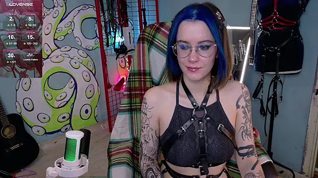 Cumpotik Eve online show from February 2026 03:03:02 AM