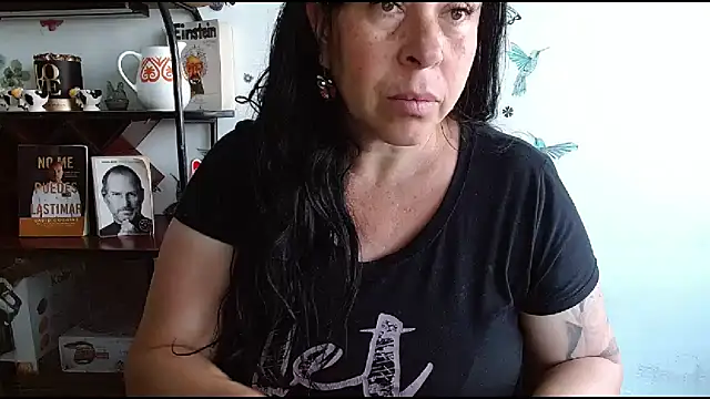 Snapshot of SadistikXX chatting on April 2026 01:09:02 PM SadistikXX online show from April 2026 01:09:02 PM