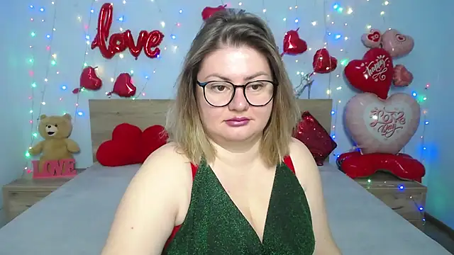 ZannaDreil online show from February 2025 07:14:01 PM