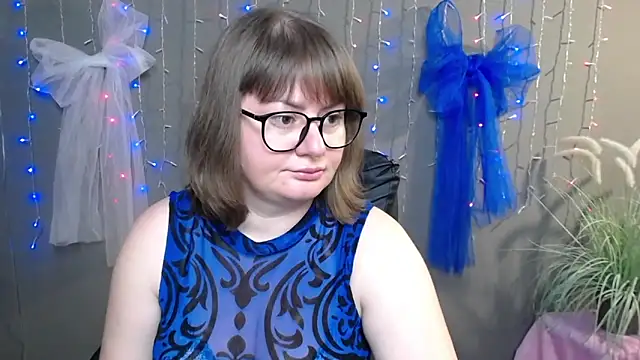 ZannaDreil online show from November 2025 07:02:02 PM