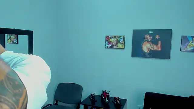 SamirHazard97 online show from January 2025 10:08:02 PM