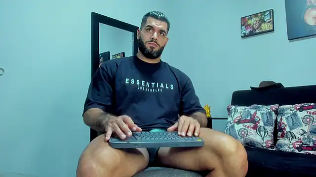 SamirHazard97 online show from October 2025 08:07:02 PM