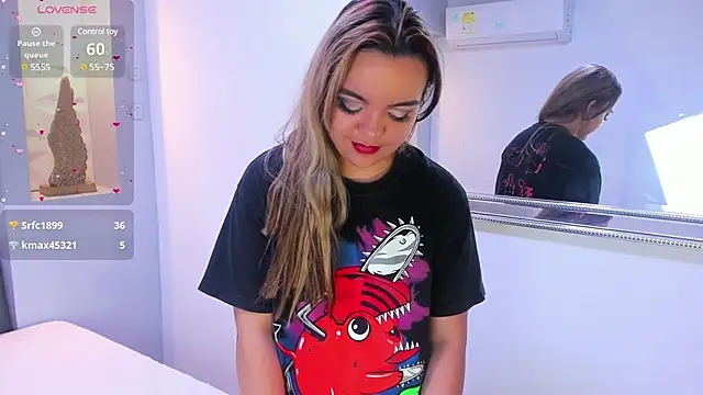 Snapshot of EmilyRouss_ chatting on February 2025 01:29:02 AM EmilyRouss online show from February 2025 01:29:02 AM