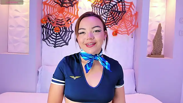 Snapshot of EmilyRouss_ chatting on October 2025 07:14:02 PM EmilyRouss online show from October 2025 07:14:02 PM