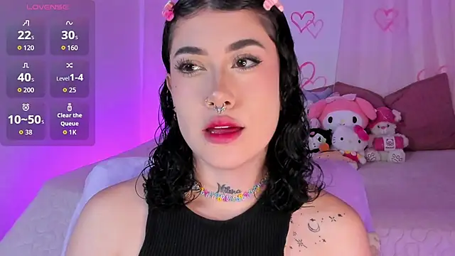 melody suarez online show from October 2025 11:03:01 PM