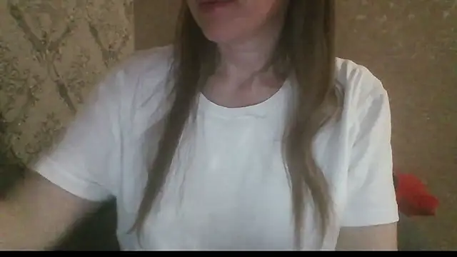 Sladkiegubki online show from December 2025 09:53:01 PM