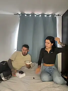 anika lowen02 online show from September 2025 03:44:01 PM