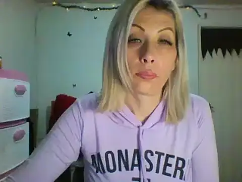 alixia81 online show from January 2025 09:32:01 AM