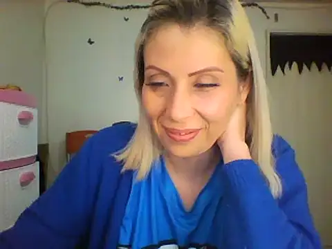 alixia81 online show from January 2025 12:52:01 PM