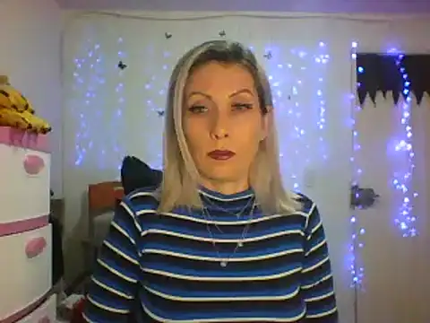 alixia81 online show from February 2025 10:37:01 PM