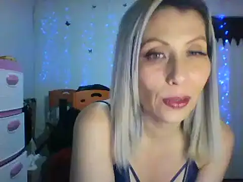 alixia81 online show from March 2025 02:41:01 AM