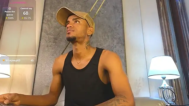 AaronCruz  online show from September 2025 01:57:02 PM