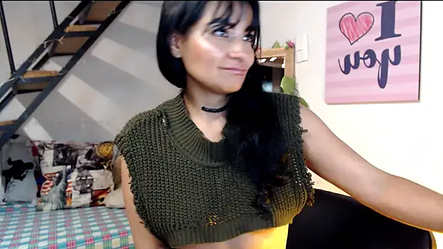 luna sky83 online show from February 2025 01:41:01 PM