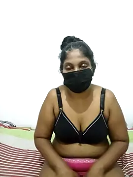 Snapshot of Aroma_Sl chatting on March 2025 05:02:01 PM Aroma Sl online show from March 2025 05:02:01 PM