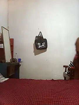 Snapshot of Aroma_Sl chatting on September 2025 11:18:02 PM Aroma Sl online show from September 2025 11:18:02 PM