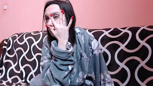 Snapshot of AlmaQueen chatting on December 2024 06:27:01 AM AlmaQueen online show from December 2024 06:27:01 AM