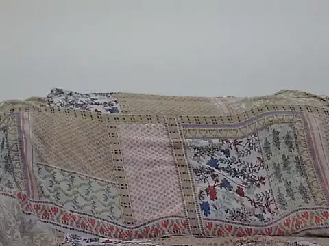 Snapshot of mishi_kaur chatting on March 2025 05:02:01 AM mishi kaur online show from March 2025 05:02:01 AM