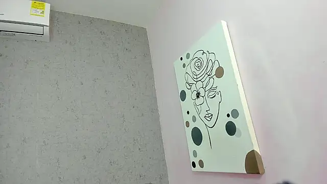 Tiffany mendez online show from September 2025 12:10:01 PM