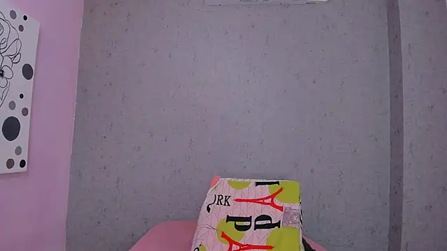 Tiffany mendez online show from October 2025 12:13:02 PM