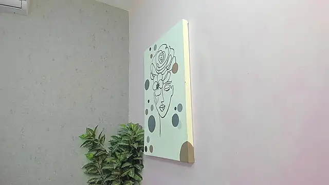 Tiffany mendez online show from April 2026 12:02:01 PM