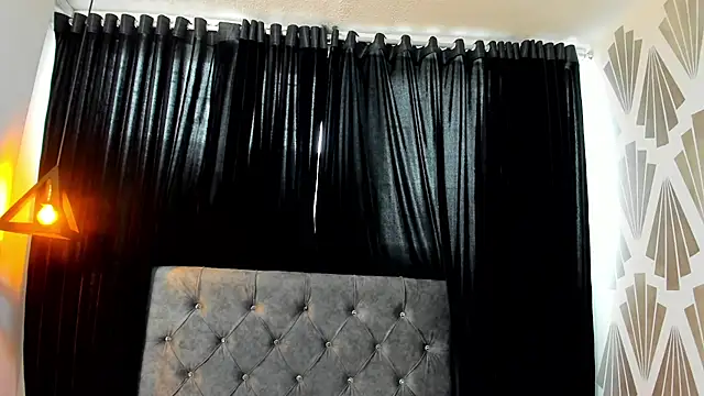 Snapshot of JulessCornett chatting on March 2025 08:17:01 PM JulessCornett online show from March 2025 08:17:01 PM