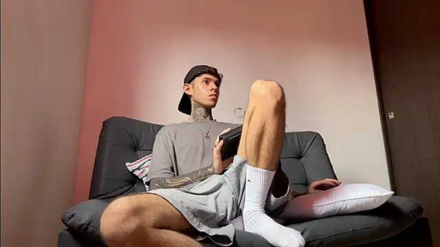 Saturno v online show from March 2025 02:12:02 PM