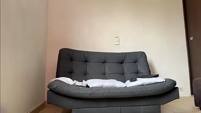 Saturno v online show from March 2025 01:42:02 PM