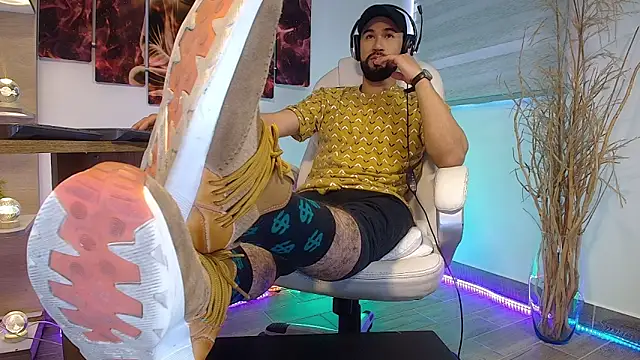 alessandro wye online show from March 2025 08:54:01 PM