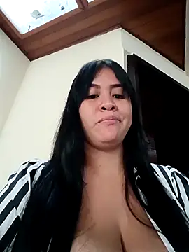 Miia grand online show from April 2026 12:43:01 PM