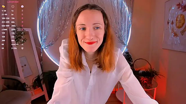 Dearly kitty online show from December 2024 01:43:02 PM