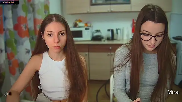 fcjuicy pussy online show from December 2024 12:59:02 PM