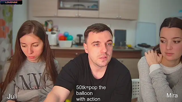 fcjuicy pussy online show from December 2024 04:49:02 PM