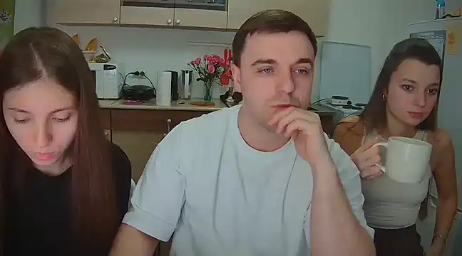 fcjuicy pussy online show from February 2025 02:56:02 PM