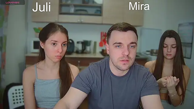 fcjuicy pussy online show from February 2025 03:18:02 PM