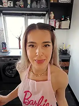 Sarah-Hart online show from February 2025 11:39:02 AM