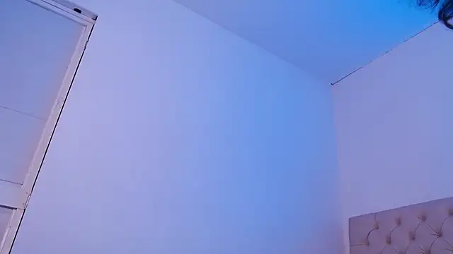 isabella jazz online show from December 2024 07:02:02 PM