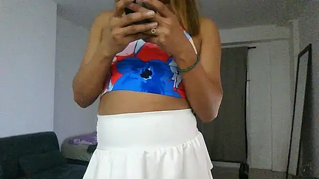 Yerucita online show from June 2026 12:59:02 AM